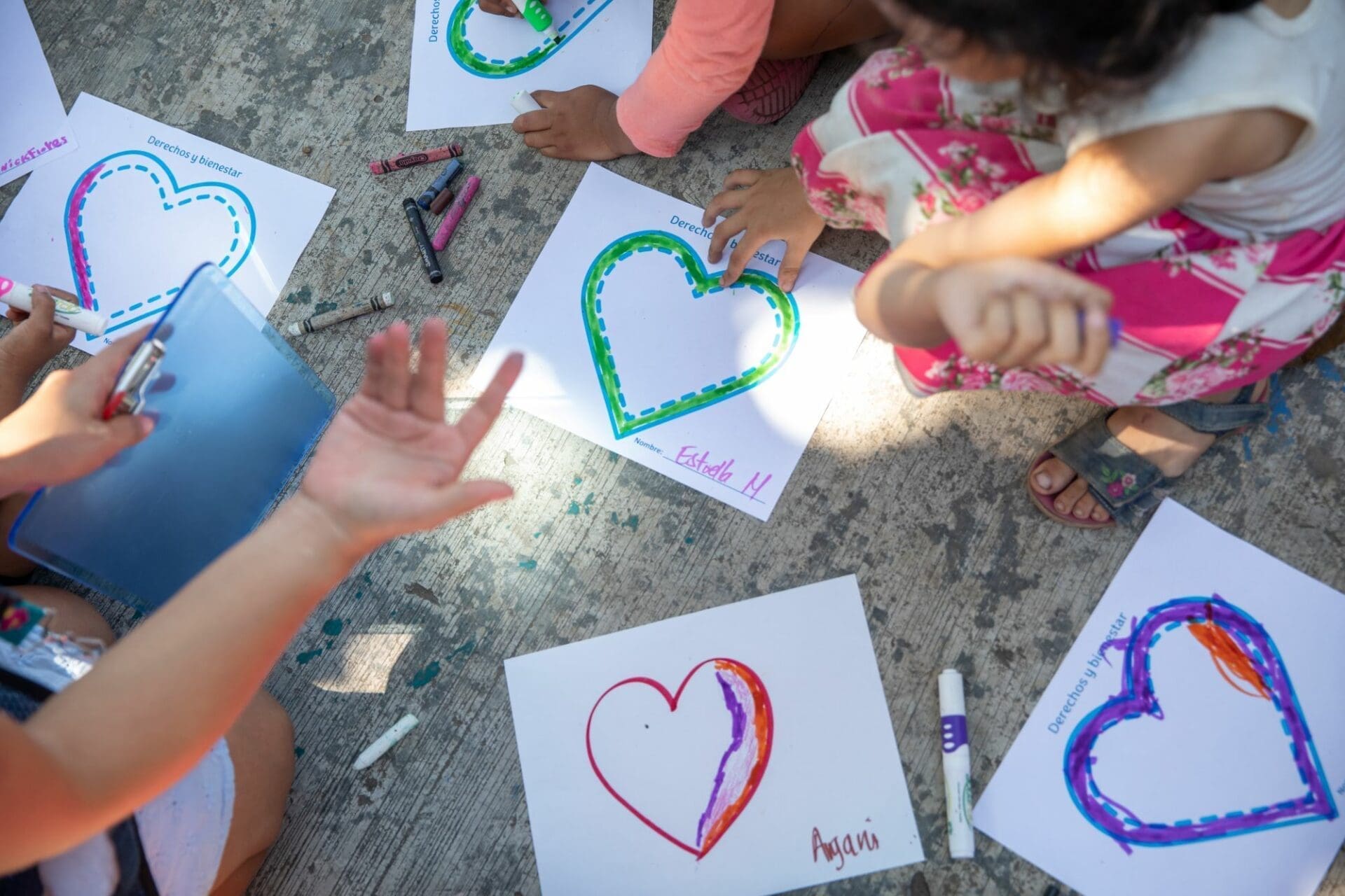 children at an art workshop in Tapachula. Photo by Brett Gundlock